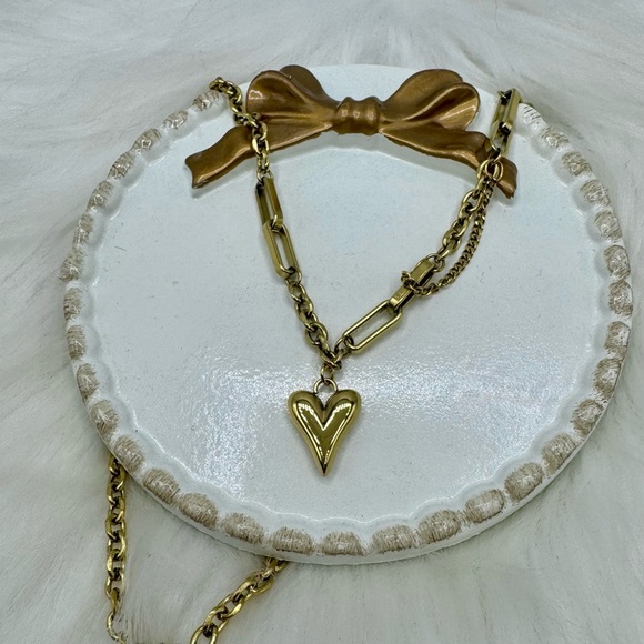 Retro Jez Heart Chain Pendant Necklace - Picture 4 of 4